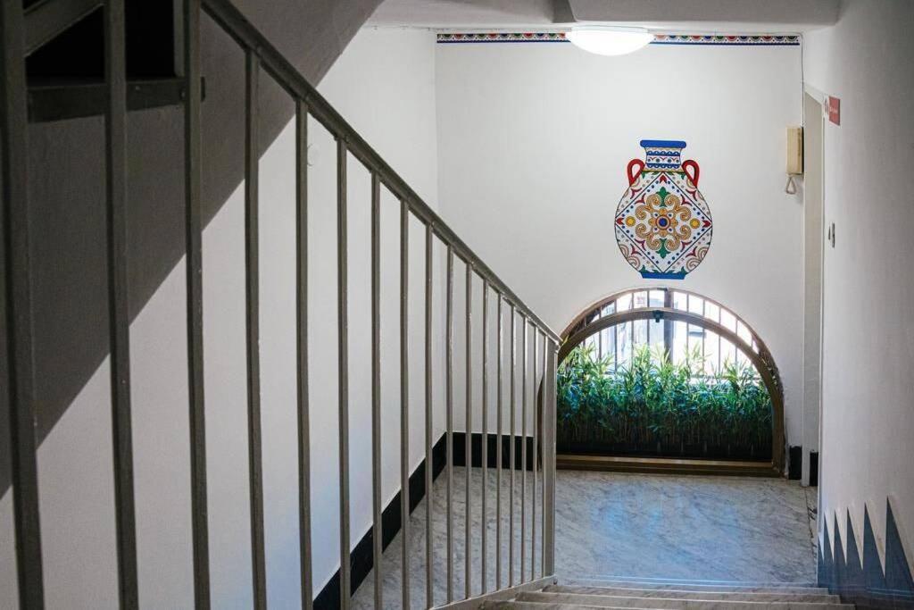 Attico In Pieno Centro Storico Di Catania公寓 外观 照片